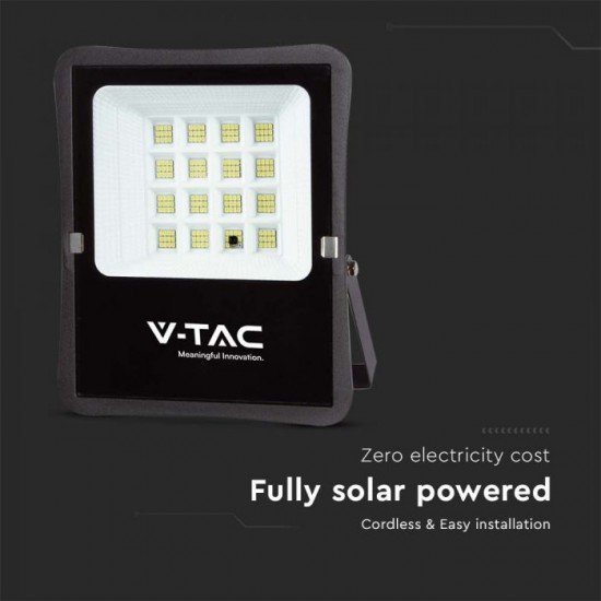 Proiector LED 12W corp negru cu panou solar 100W si telecomanda cu functii multiple IP65