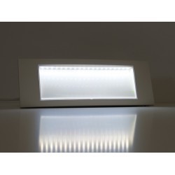 Lampa LED de urgenta 5h 3.8W cip Samsung montaj aparent sau incastrat
