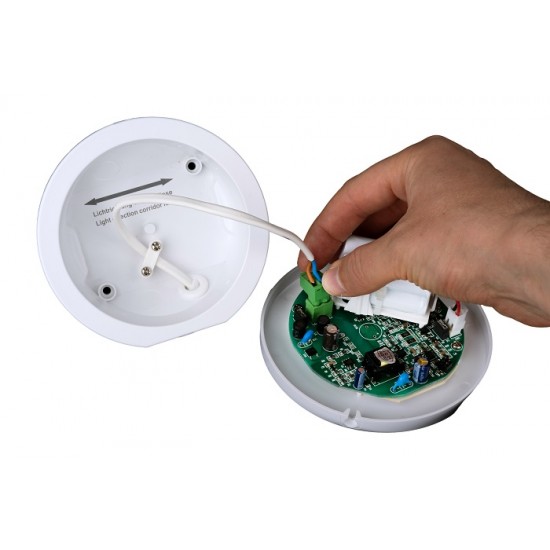 Corp de iluminat de siguranta antipanica Schrack K6 ERT-LED 3h autotest montaj universal IP20