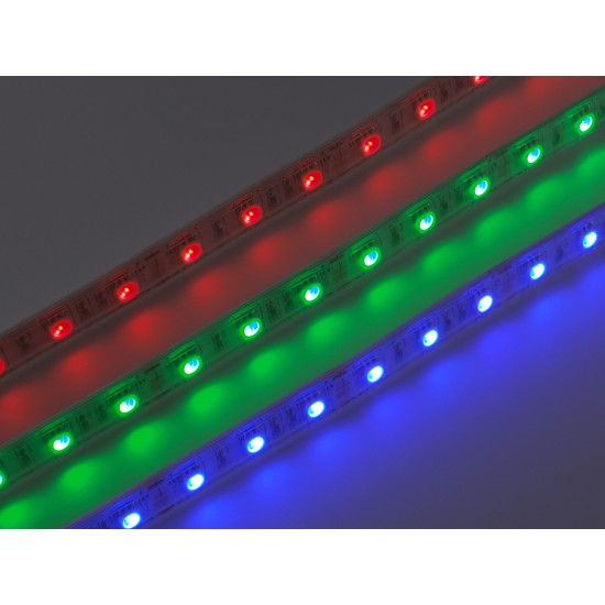 Banda LED SMD5050 60 LED RGB IP65