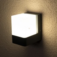 Aplica LED de exterior inteligenta 10W Ledvance Smart+ WiFi Cube Wall RGBW dimabila compatibila Alexa si Google Assistant IP44