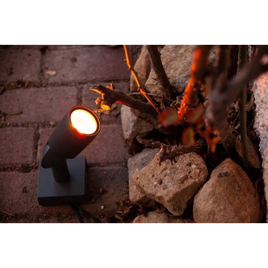 Spot LED de exterior inteligent 5W cu pichet Ledvance Smart+ WiFi Garden RGBW dimabil compatibil Alexa si Google Assistant IP65