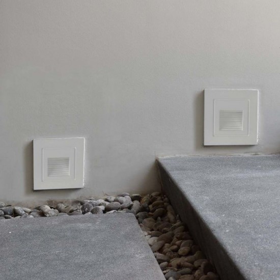Spot LED etans 3W incastrat in perete patrat corp alb lumina calda IP65